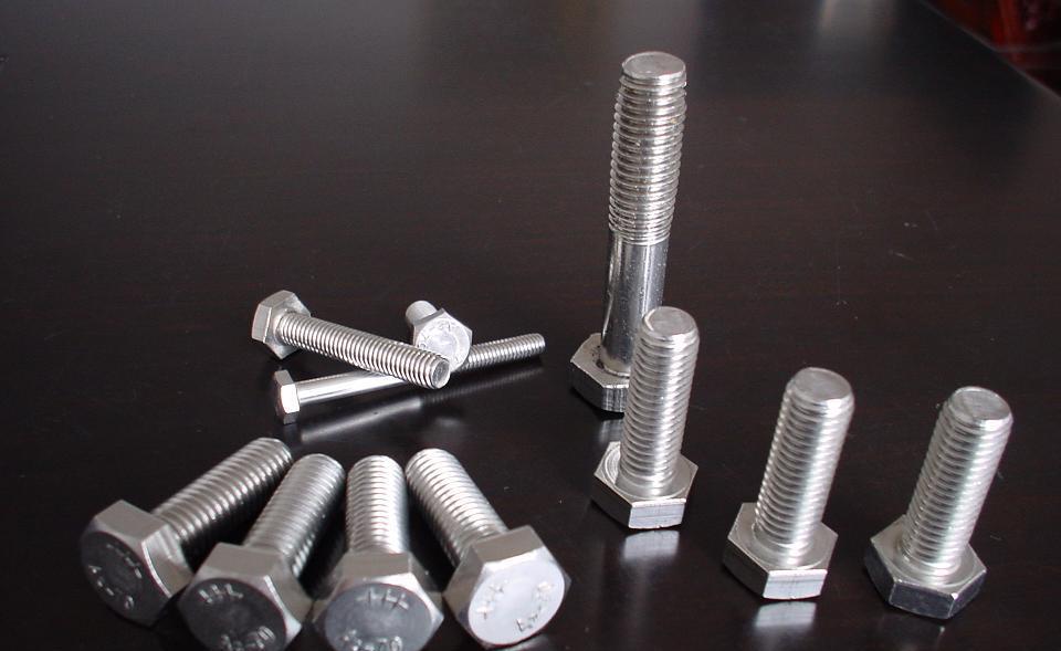 淺談不銹鋼螺絲在使用中的優點